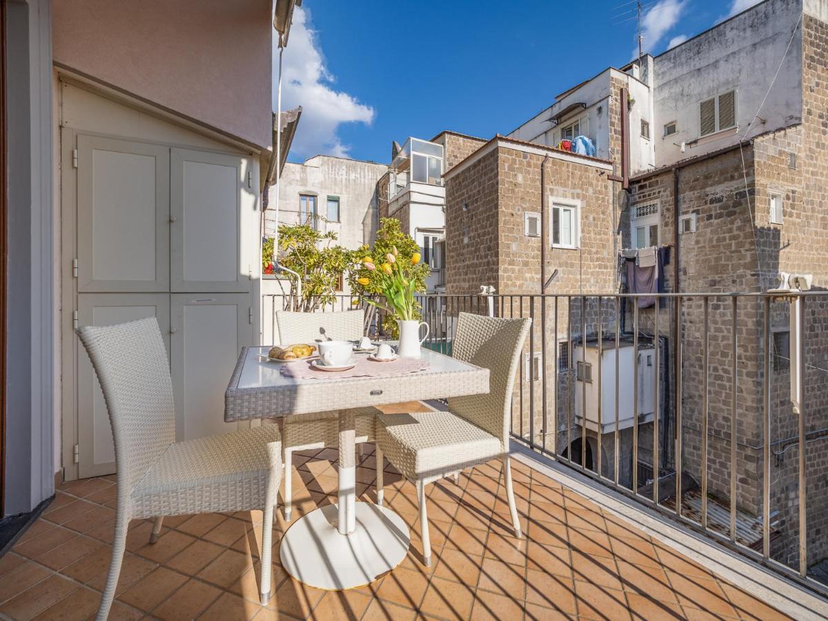Il Tulipano - Appartamento Al Centro Di Vico Equense Dış mekan fotoğraf